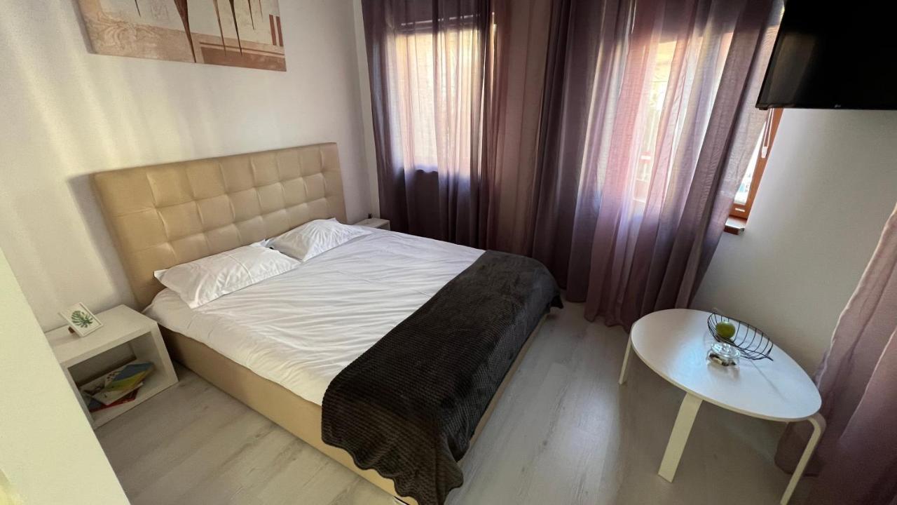 Downtown Studio Букурещ Екстериор снимка
