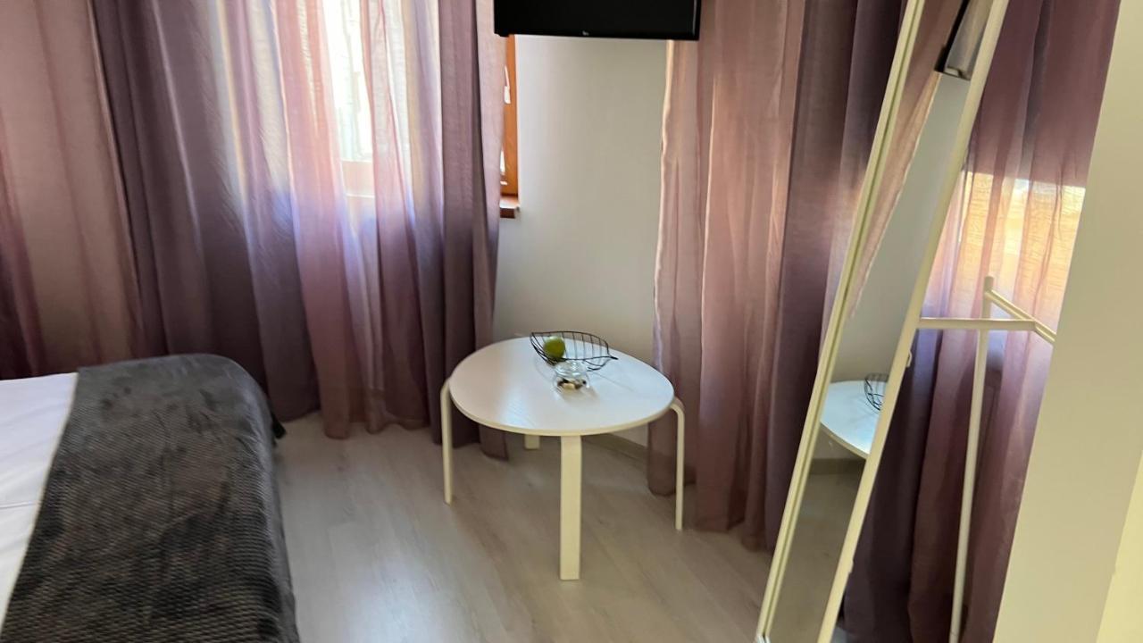 Downtown Studio Букурещ Екстериор снимка