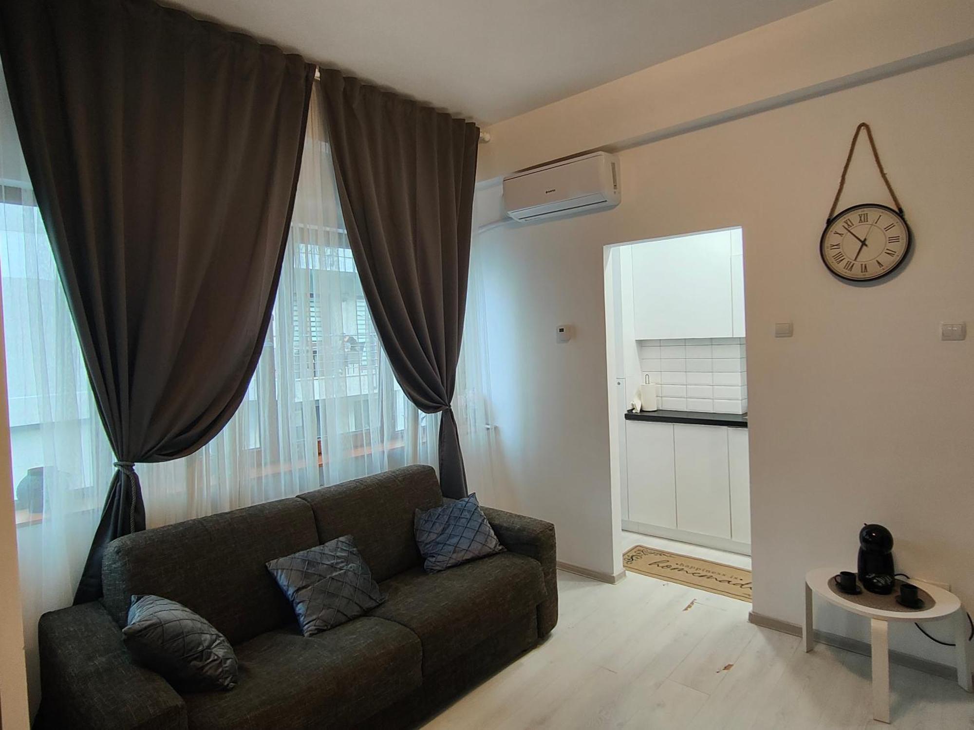 Downtown Studio Букурещ Екстериор снимка